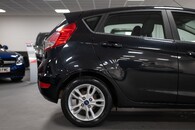 Ford Fiesta Zetec Image 12