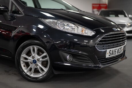 Ford Fiesta Zetec 21