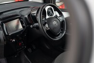 Toyota Aygo X-Style Vvt-I Cvt Image 19