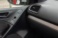 Volkswagen Golf S Bluemotion Tech Td Image 35