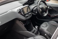 Peugeot 208 Gt Line Pure Tech S/S Image 25