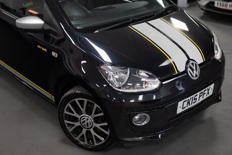 Volkswagen Up Up 17