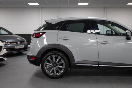 Mazda CX-3 Sport Nav + 9