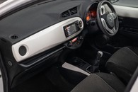 Toyota Yaris Trend Vvt-I Image 31