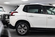 Peugeot 2008 Active Image 9