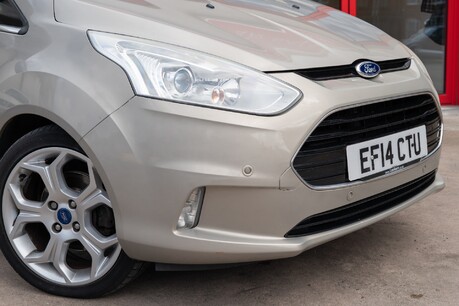 Ford B-Max Titanium X 23