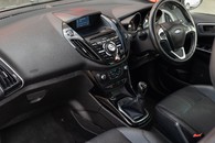 Ford B-Max Titanium X Image 35