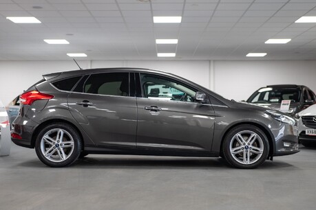 Ford Focus Zetec Edition 13