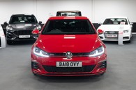 Volkswagen Golf Gti Performance Tsi Image 4