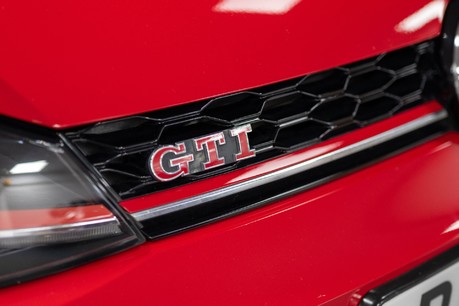 Volkswagen Golf Gti Performance Tsi 29