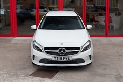 Mercedes-Benz A Class 200 D Sport Premium Aut 1