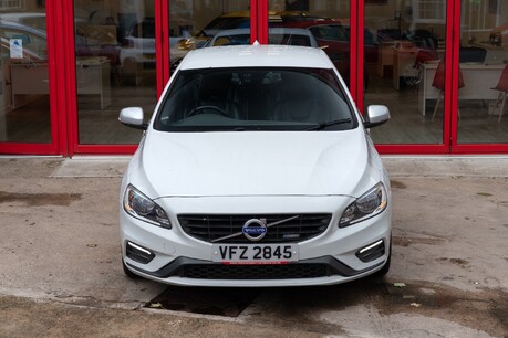 Volvo S60 R-Design Nav D4 Auto 3