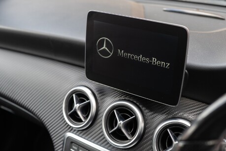 Mercedes-Benz A Class AMG Line Executive 32