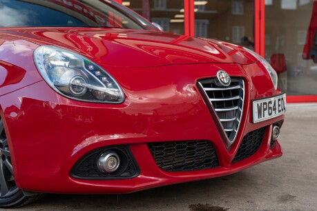 Alfa Romeo Giulietta Exclusive Jtdm- 25