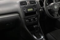 Volkswagen Golf S Tsi Image 36