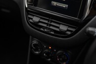 Peugeot 208 Active Image 29