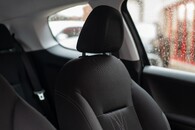 Peugeot 208 Active Image 7