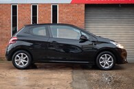 Peugeot 208 Active Image 10