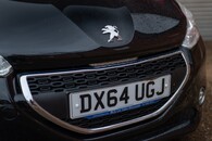 Peugeot 208 Active Image 17