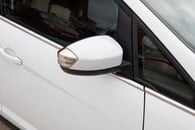 Ford Grand C-Max C-Max Zetec TDCI Image 19