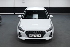 Hyundai i30 Se Nav T-Gdi 1