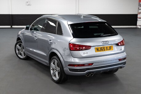 Audi Q3 S Line + Tdi Quattro 19