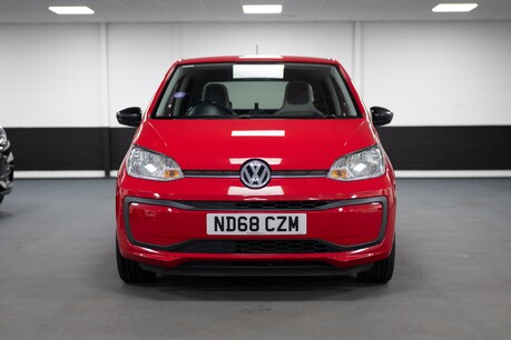 Volkswagen Up By Beats 4