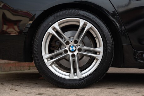 BMW 5 Series M Sport Auto 19