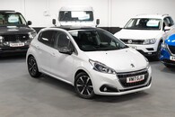 Peugeot 208 Allure Premium Image 2