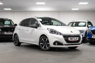 Peugeot 208 Allure Premium Image 1