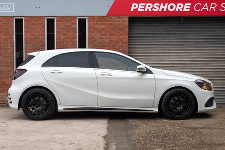 Mercedes-Benz A Class 180 D Amg Line 13