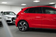 Volkswagen Polo Gti + Tsi S-A Image 11