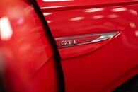 Volkswagen Polo Gti + Tsi S-A Image 17