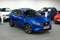 Nissan Qashqai N-Connecta Dig-T Image 2