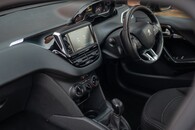 Peugeot 208 Active Image 14