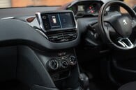 Peugeot 208 Active Image 8