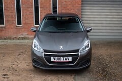 Peugeot 208 Active 1