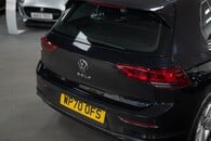 Volkswagen Golf Life Tsi Image 11