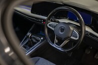 Volkswagen Golf Life Tsi Image 39