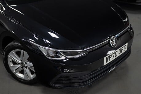 Volkswagen Golf Life Tsi 19