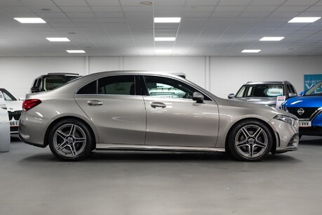 Mercedes-Benz A Class 200 Amg Line Auto 12