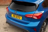 Ford Focus St-Line Image 11