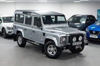 Land Rover Defender 110 Xs Td D/C Image 11