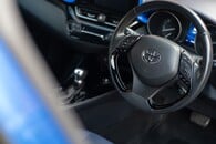 Toyota C-HR Dynamic Hev Cvt Image 13