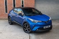 Toyota C-HR Dynamic Hev Cvt Image 8