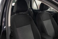 Volkswagen Golf S Bluemotion Tech Td Image 5