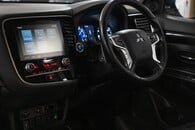 Mitsubishi Outlander Design Phev Cvt Image 30