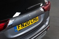 Mitsubishi Outlander Design Phev Cvt Image 16