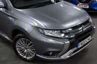 Mitsubishi Outlander Design Phev Cvt Image 21