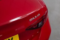 Alfa Romeo Giulia Super Td Auto Image 13